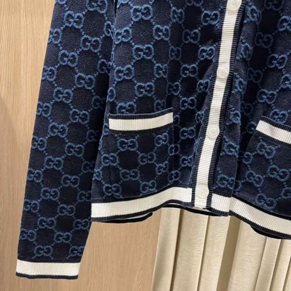 Gucci GG Logo Monogram Striped Jacquard Knit Cotton Cardigan in Navy size Small - Picture 7 of 8